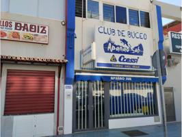 local comercial primera línea de playa photo 0