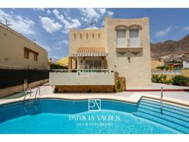 Chalet con piscina en Aguadulce photo 0