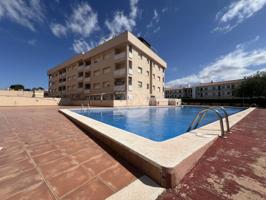 Venta de piso en Mont-roig del Camp photo 0