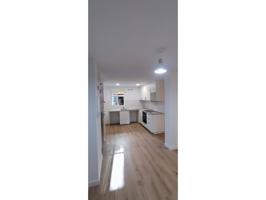 Piso reformado de 75 m² con 2 dormitorios y 1 baño photo 0