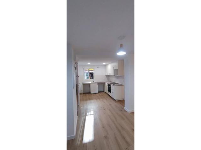 Piso reformado de 75 m² con 2 dormitorios y 1 baño photo 0