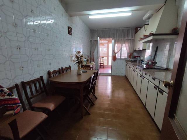 Piso En venta en Avenida Buenos Aires, Lalin (casco Urbano) photo 0