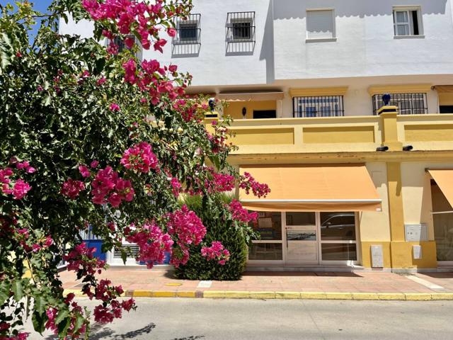 Almacen en venta en Conil de la Frontera photo 0