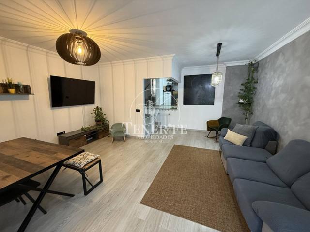 ¡Dúplex en planta baja con entrada independiente y terraza privada! photo 0