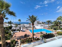 Apartamento con terraza y vistas al mar en Puerto Colón photo 0