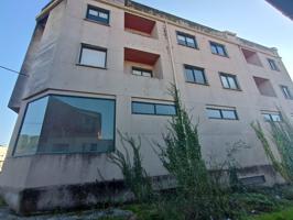 VENTA de Local-Garaje en Pontecesures photo 0