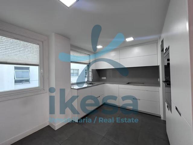 Amplio piso en la Plaza de las Palmeras, La Doblada photo 0