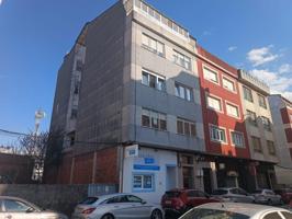 Oficina En venta en Veintiuno, Ourense photo 0