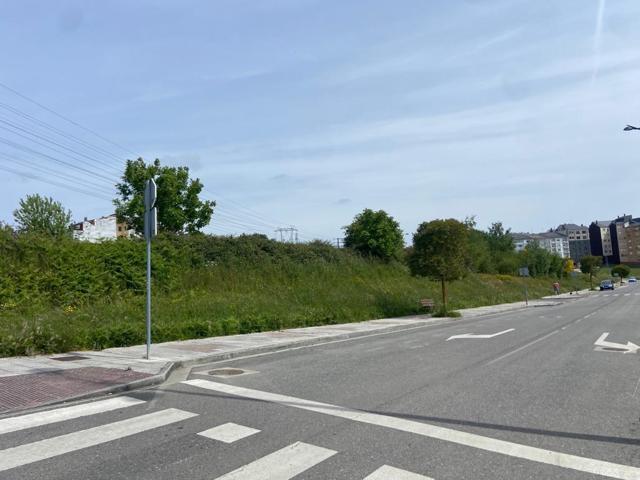 Terreno Urbanizable En venta en Avenida De La Coruña, Lugo photo 0