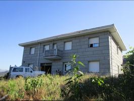 Casa En venta en Galicia, Entrimo photo 0