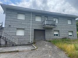 Casa En venta en Galicia, Entrimo photo 0