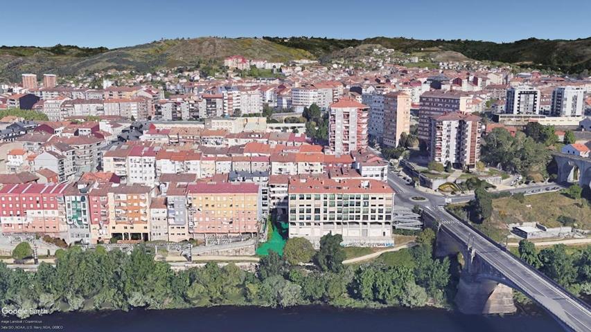 Suelo Urbano en venta en Ourense photo 0