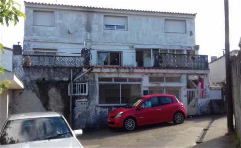 Amplio Adosado en Lavadores, Vigo photo 0