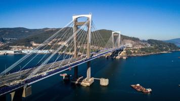 Oportunidad de Inversión: Chalet en Teis, Vigo a Precio Asequible photo 0