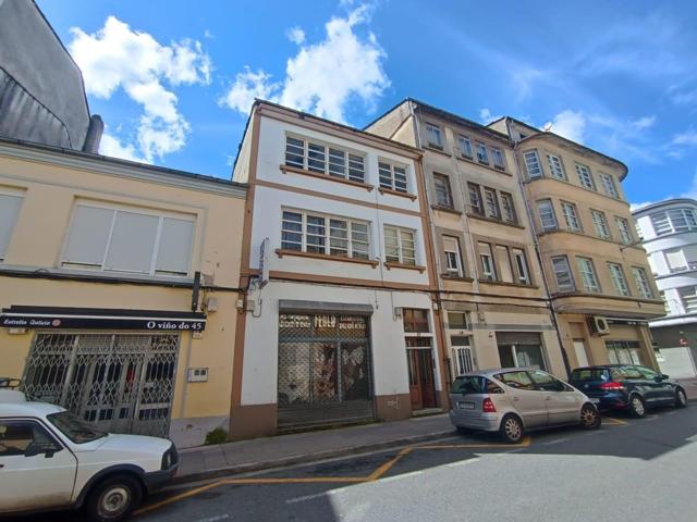 2 CASAS en CENTRO LUGO photo 0