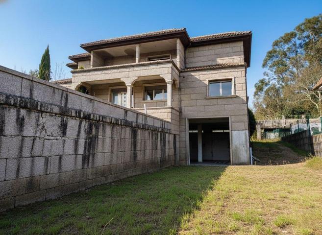 🏡 ¡EXCLUSIVO! CHALET DE LUJO EN CONSTRUCCIÓN (+500m2) CON PARCELA Y VISTAS EN MOS photo 0