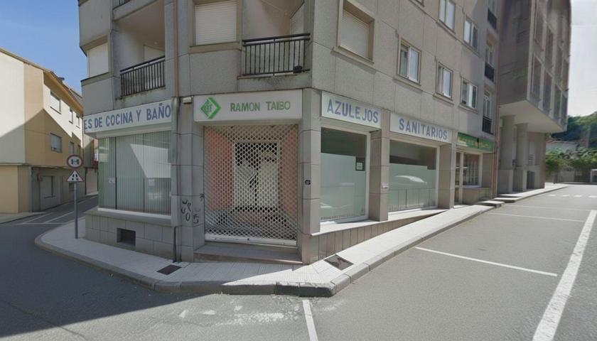 Local comercial en Pontecesures photo 0