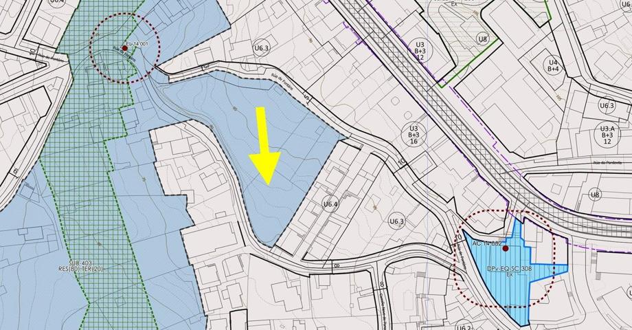 Terreno a la venta en Lavadores, Vigo photo 0