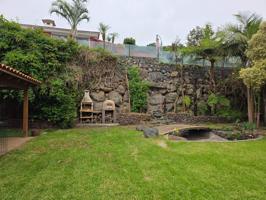 En venta precioso Chalet con Jardín soñado en La Orotava photo 0