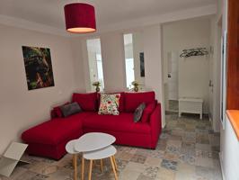 Se vende un apartamento único y encantador de 2 dormitorios en Icod de los Vinos, la joya verde del norte de Tenerife. photo 0