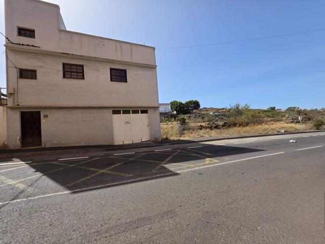 Gran Oportunidad Casa con Terreno Urbano de 3.651m² en La Esperanza. Llano del Moro photo 0