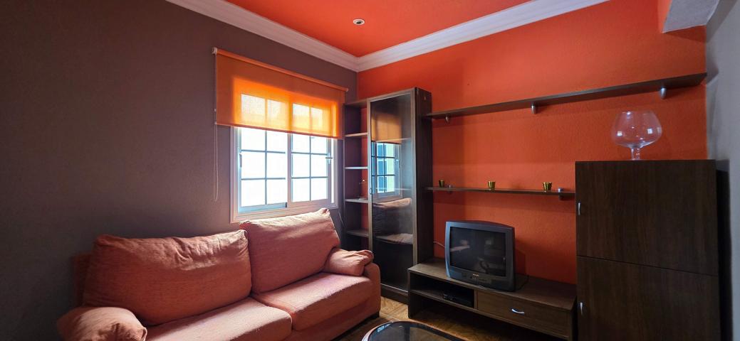 EN VENTA PISO DE 4 HABITACIONES EN ICOD DE LOS VINOS. photo 0