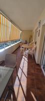 Piso de 3 dormitorios con terraza acristalada, piscina y parking photo 0