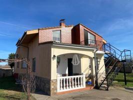 vivienda con piscina y bodega, Ideal para familias photo 0
