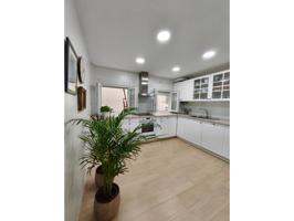 BONITO Y AMPLIO PISO CERCA DEL FALLA photo 0