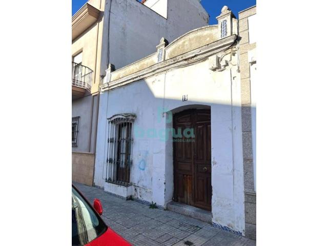 Casa En venta en Almendralejo photo 0