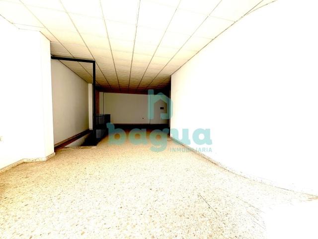 Local En venta en Almendralejo photo 0