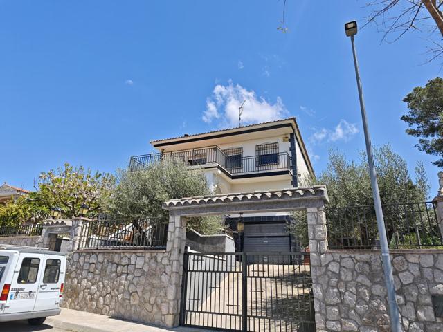 Unifamiliar aislada - Sant Pere de Ribes photo 0