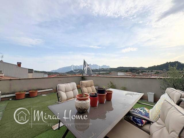 Ático Dúplex con Ascensor y Terraza en Sant Vicenç de Castellet photo 0