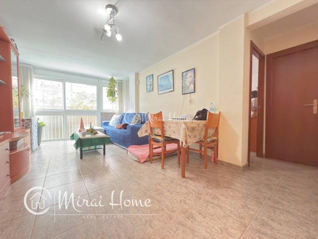 Piso con Balcón en Sta Perpetua de Moguda photo 0