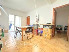 Piso con Balcón en Canovelles photo 0