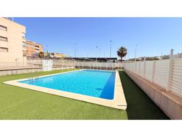 Piso En venta en Santa Pola photo 0