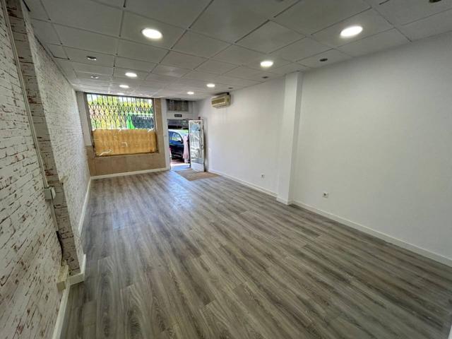 LOCAL COMERCIAL PLANTA A CALLE EN ALQUILER EN COLONIA photo 0