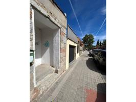 TRASTERO EN COLONIA photo 0