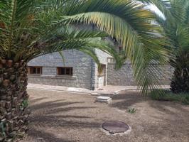 LOFT- ESTUDIO EN PLANTA BAJA DE CHALET INDEPENDINETE CON PISCINA EN TORRELODONES photo 0