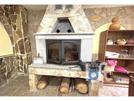 Edificación multiusos de 492 m2 en El Perdigón photo 0