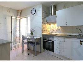 GLOBAL MÖLLER vende Piso Calle Guadalete 12, Bda. Jose María de Lapuerta. photo 0