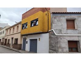 Casa en venta en Calle Doctor Mazuecos, Alcázar de San Juan photo 0