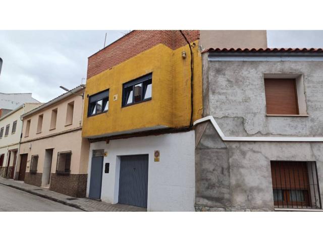 Casa en venta en Calle Doctor Mazuecos, Alcázar de San Juan photo 0