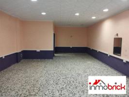 Local En venta en Marbella photo 0