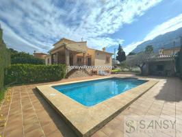 Villa En venta en Denia, Dénia photo 0