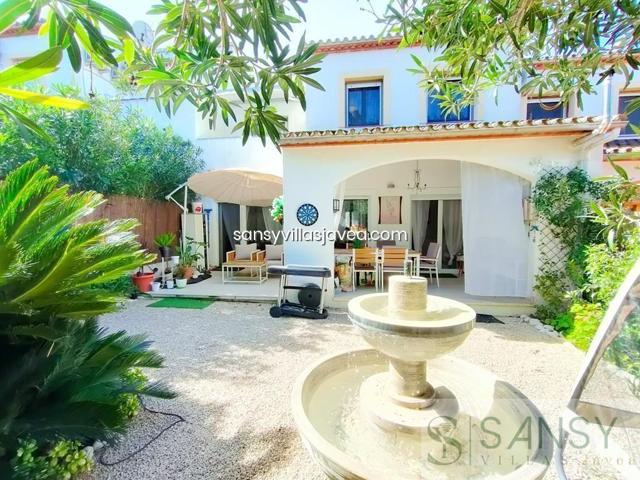Villa En venta en Monte Pedreguer, Pedreguer photo 0