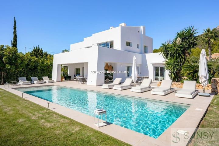 Villa En venta en Montgo, Jávea-Xàbia photo 0