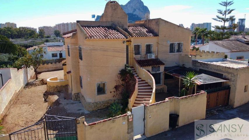 Villa En venta en Calpe, Calpe photo 0