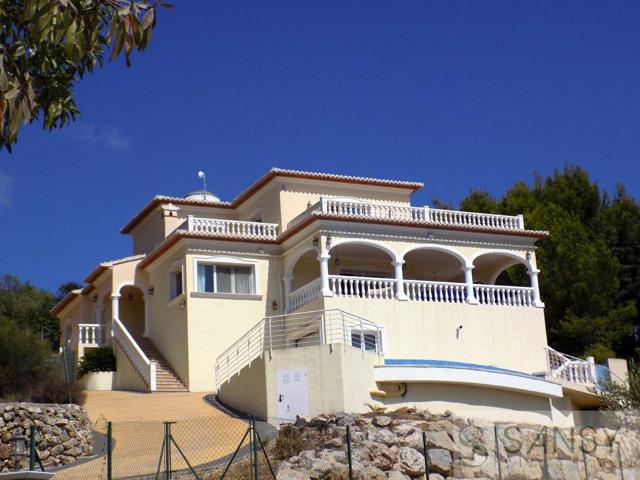 Villa En venta en Partida Comunes-Adsubia, Jávea-Xàbia photo 0