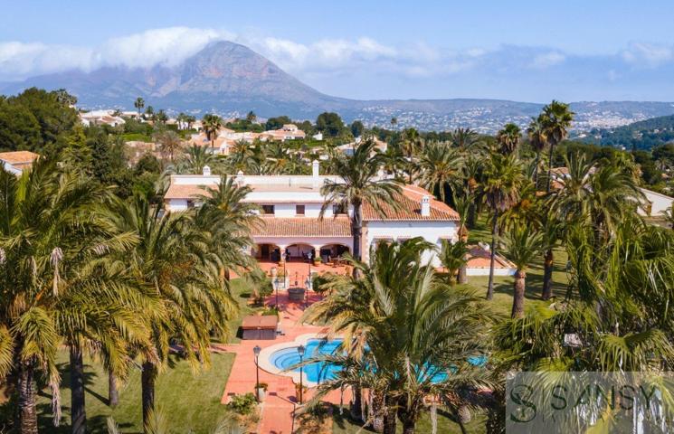 Villa En venta en Partida Comunes-Adsubia, Jávea-Xàbia photo 0